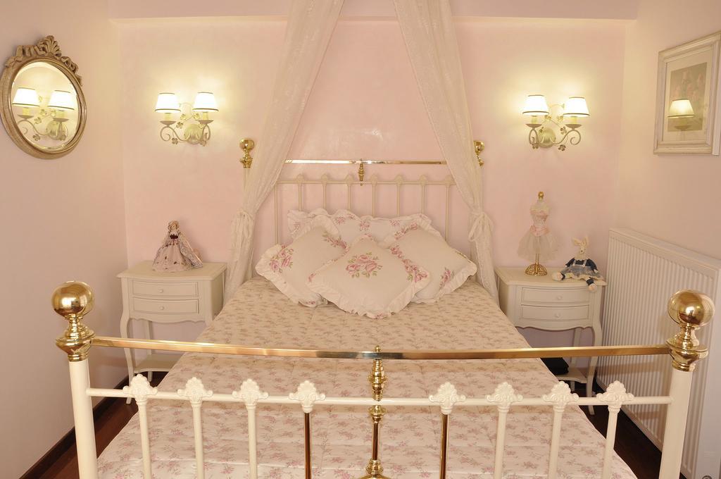 Villa Romantica Перама Стая снимка