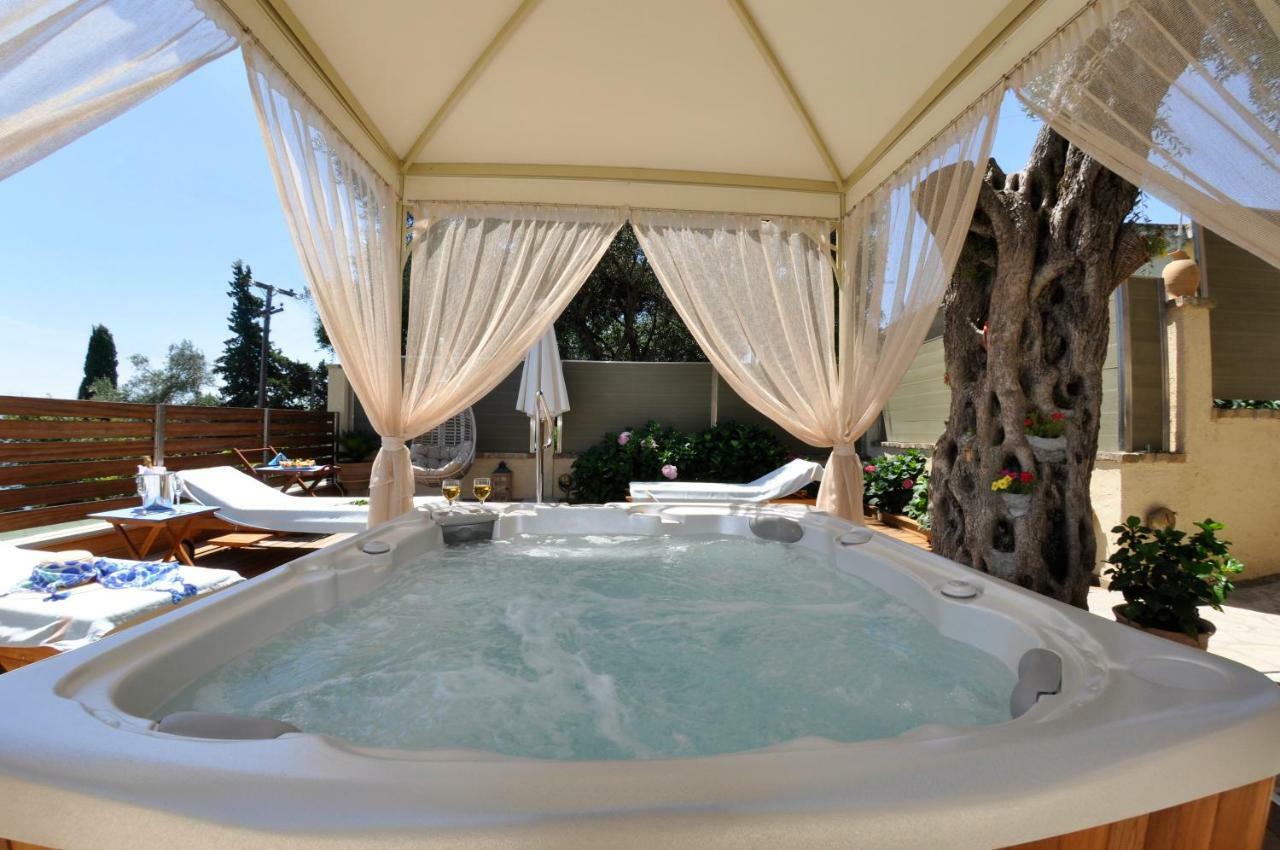 Villa Romantica Перама Екстериор снимка