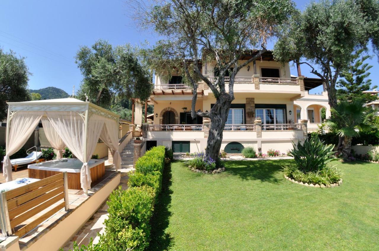 Villa Romantica Перама Екстериор снимка