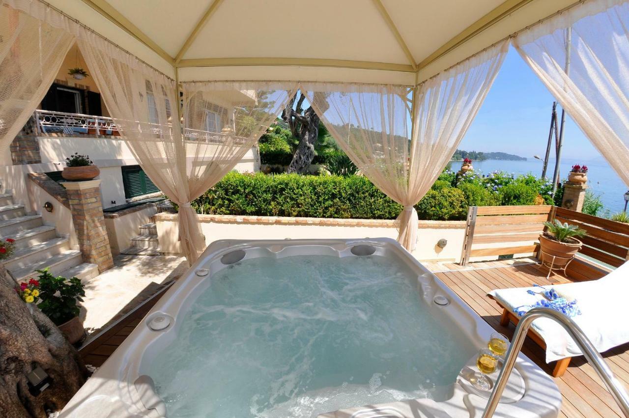 Villa Romantica Перама Екстериор снимка