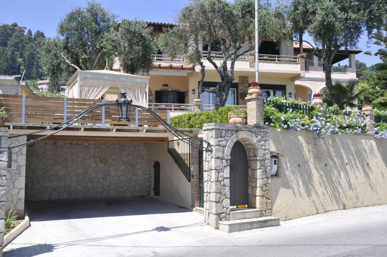 Villa Romantica Перама Екстериор снимка