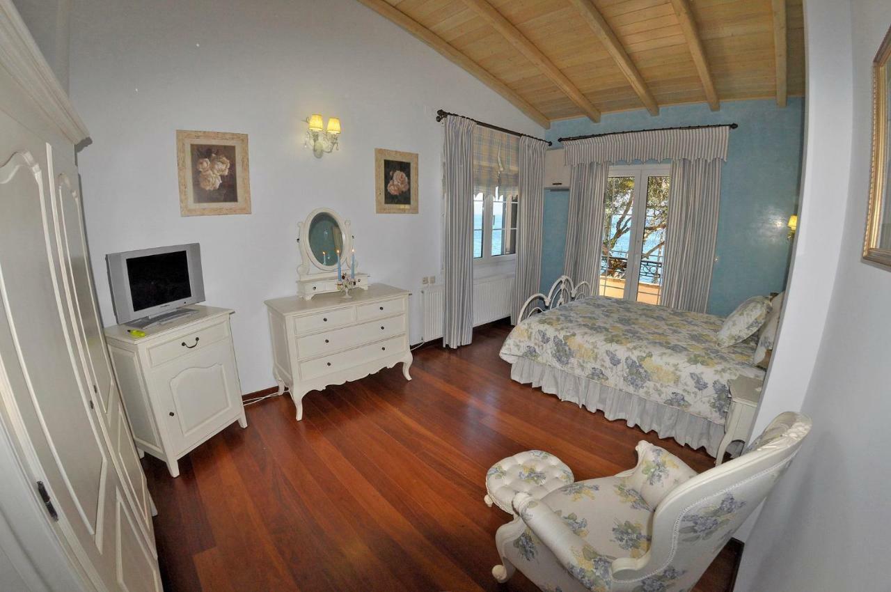 Villa Romantica Перама Екстериор снимка